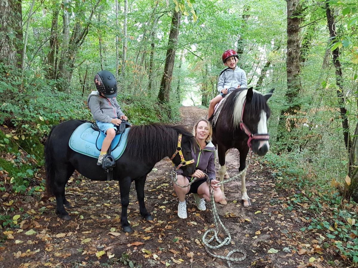 Gite Equestre Domaine Des Crins - Monpazier Capdrot Zewnętrze zdjęcie