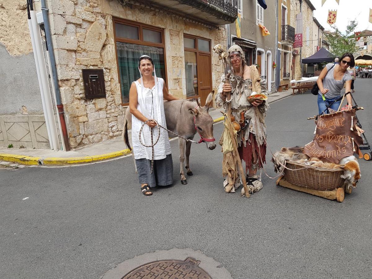 Gite Equestre Domaine Des Crins - Monpazier Capdrot Zewnętrze zdjęcie